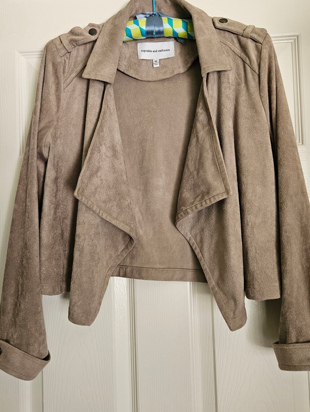 Cupcakes & Cashmere Womens Beige Drape Front Short Jacket Lightweight Size MED